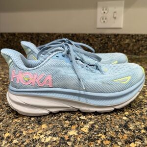 Hoka Sky Blue Sneakers with Pink and Yellow Details ladies Clifton 9 size 8